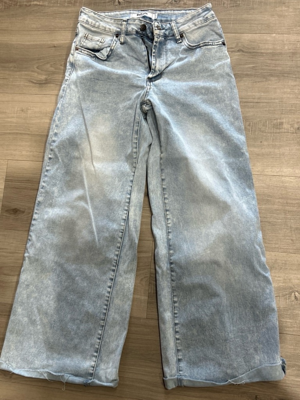 Light Wash Wide Leg Jeans